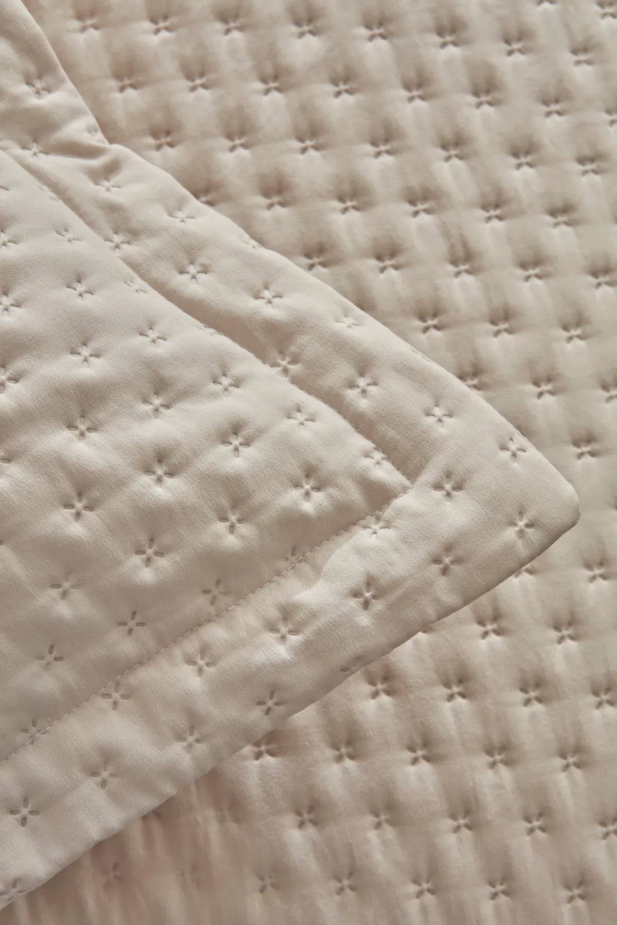 Karaca Home Breeze Soft Çift Kişilik Yatak Örtüsü Takımı Ekru