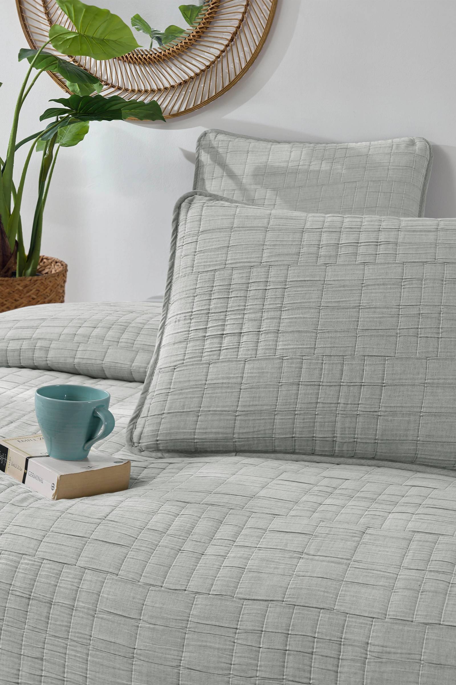 Özdilek Aura Çift Kişilik Yatak Örtüsü(Haki)