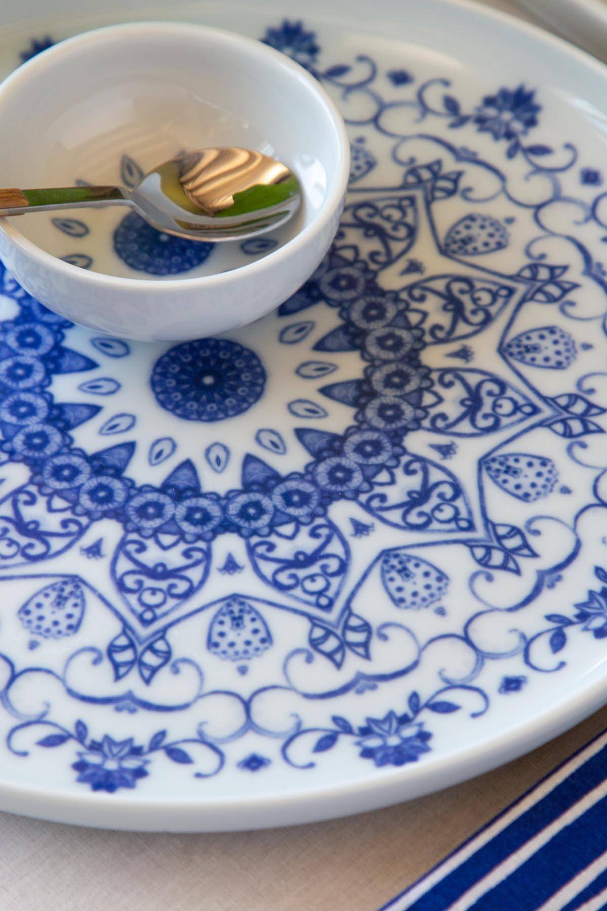 Kütahya Porselen Moderna Blu Loto 14 Parça 6 Kişilik Kahvaltı Takımı