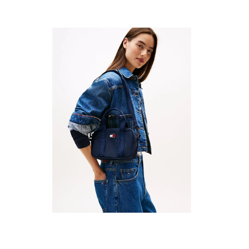 Tommy Hilfiger TJW Klasik Günlük Çapraz Askılı Kadın Mavi Çanta AW0AW17889C1G