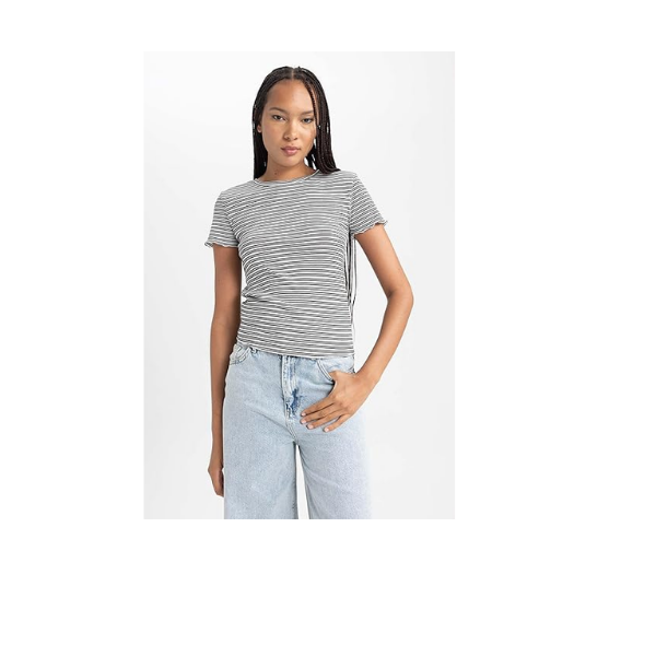 DeFacto Kadın Slim Fit Bisiklet Yaka Kısa Kollu Tişört